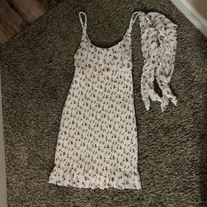 Summer dress size small but is stretchy
